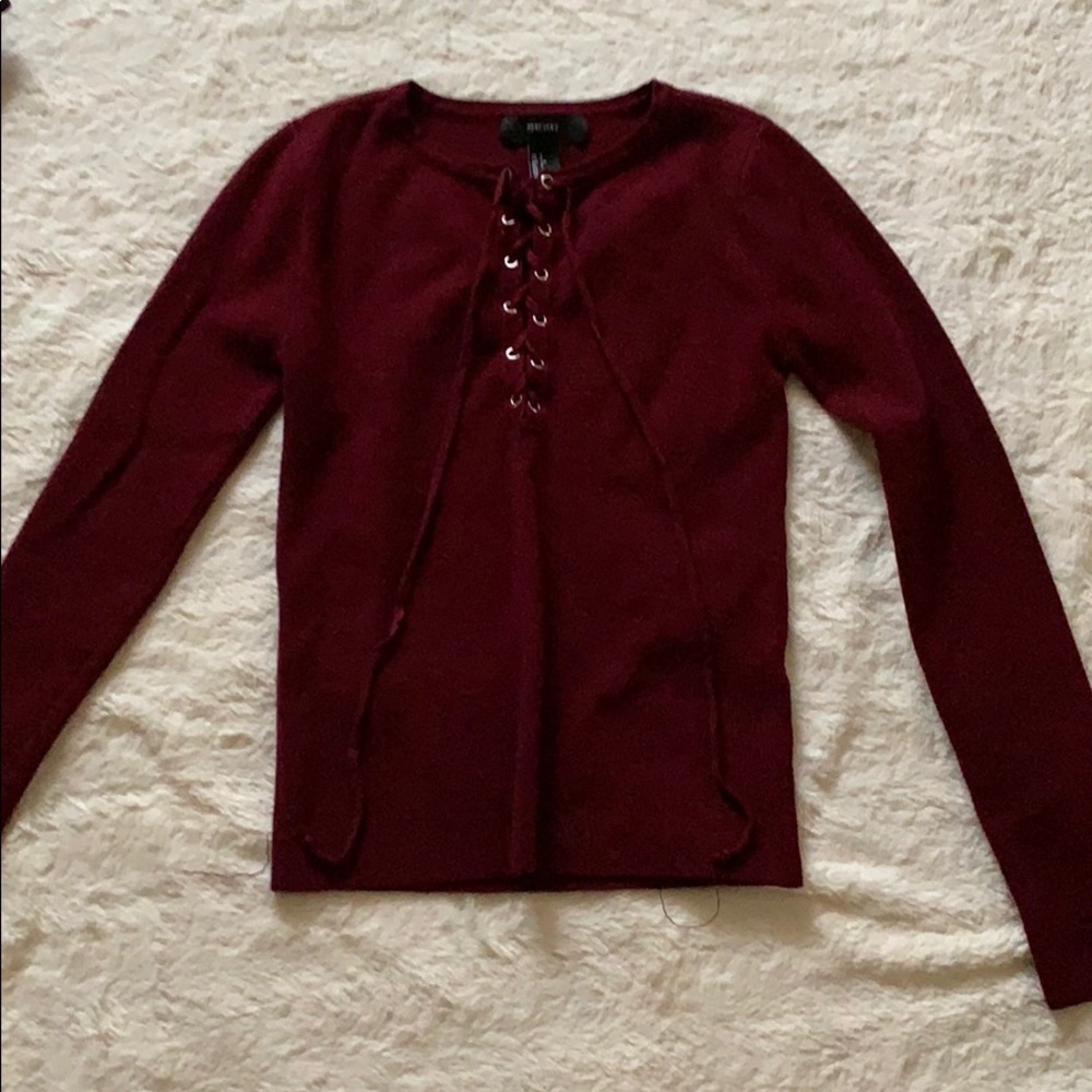 Maroon sweater